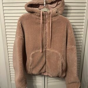 ALO Woman’s Duality Reversible Sherpa Jacket